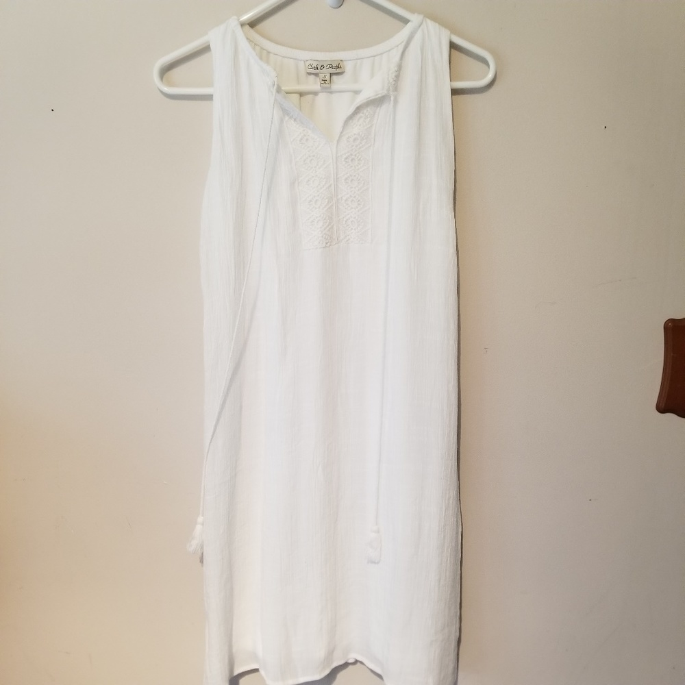Cloth & People Lined Sleeveless Dress.